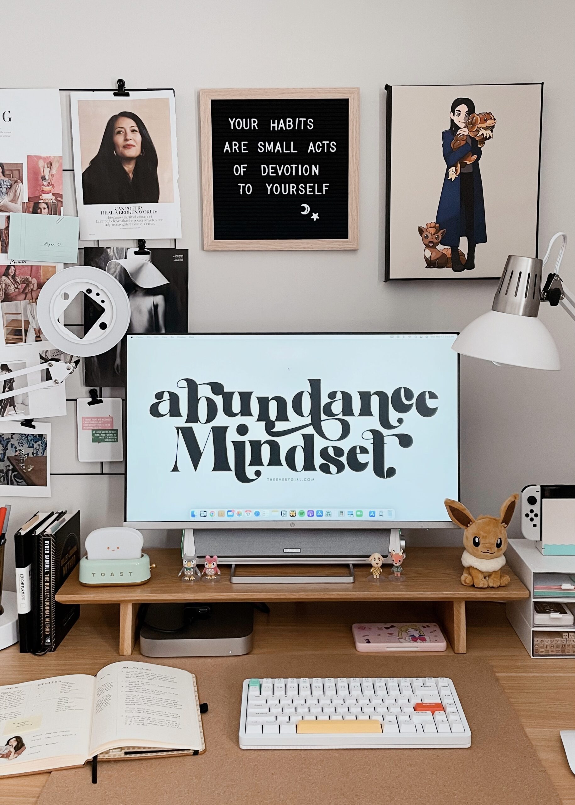 Desk Diaries 01: My New Desk Setup