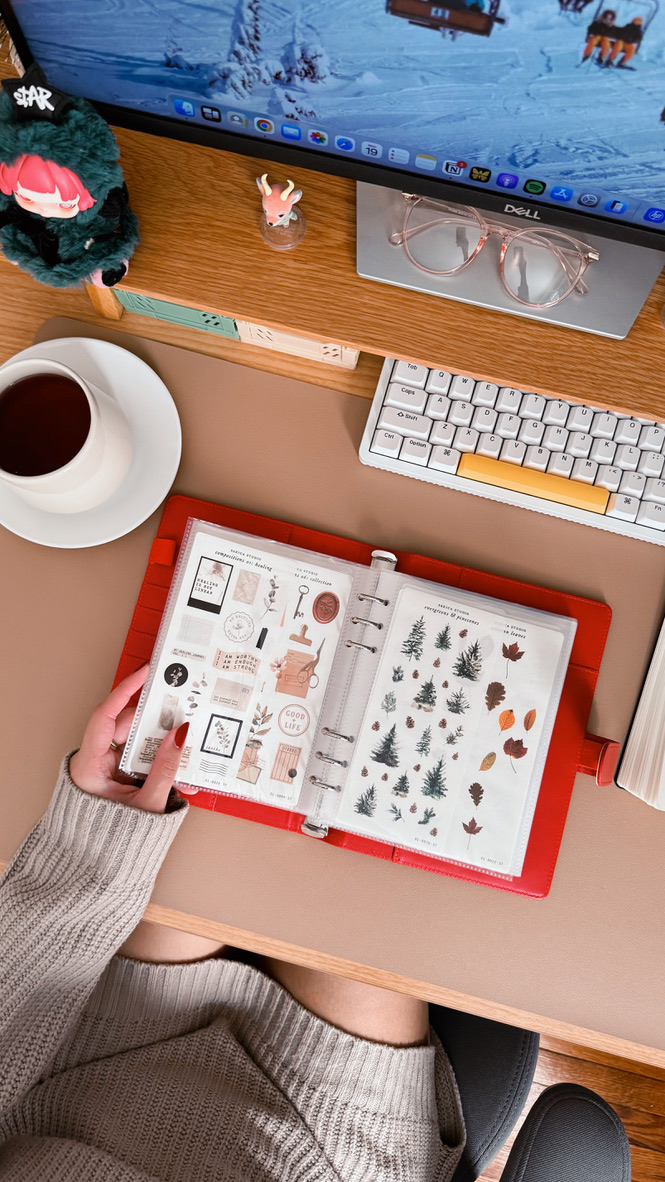 Desk Diaries 07: The Sticker Book
